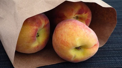 Local Fresh Peaches – per lb